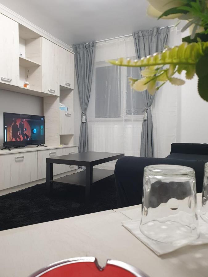 Lucky Apartment Piteşti Eksteriør bilde