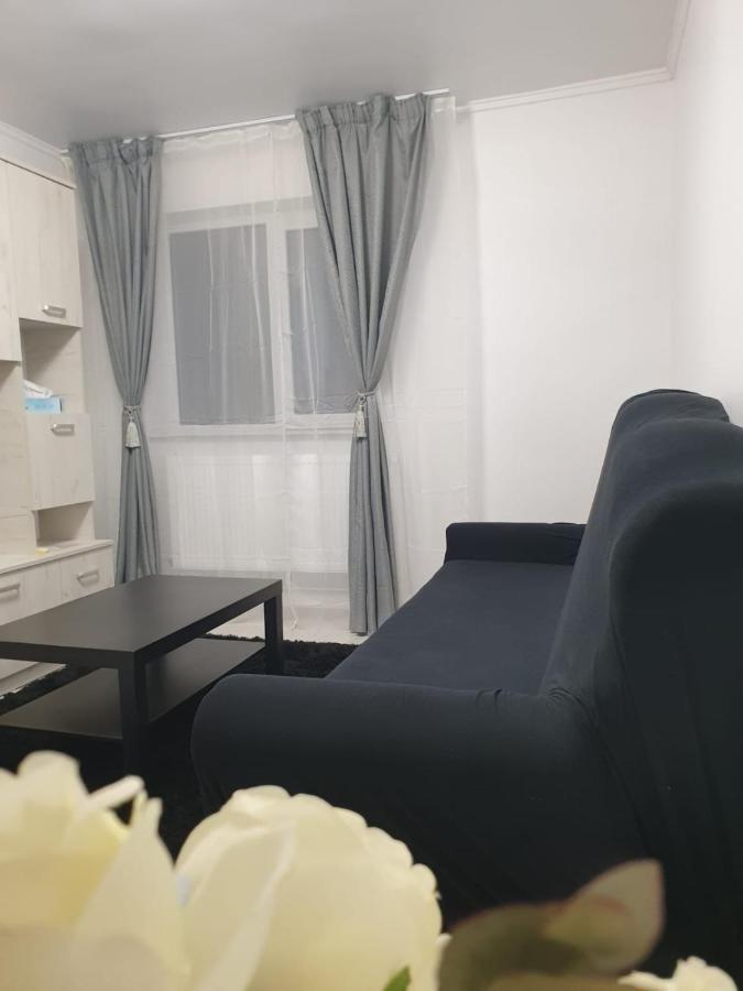 Lucky Apartment Piteşti Eksteriør bilde
