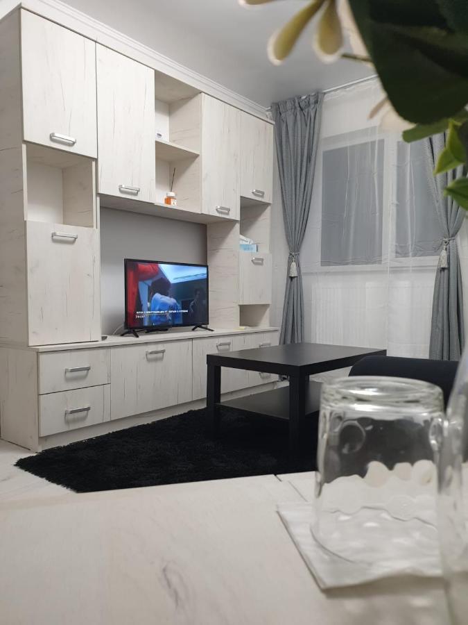 Lucky Apartment Piteşti Eksteriør bilde